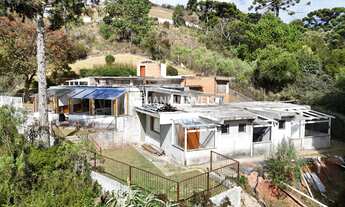 Imagem: CASA RESIDENCIAL em CAMPOS DO JORDÃO