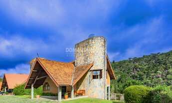 Imagem: CASA RESIDENCIAL em CAMPOS DO JORDÃO