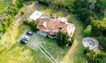 Imagem 5: 4 dormitórios, 4 suíte, 1 banheiros, 2 vagas na garagem