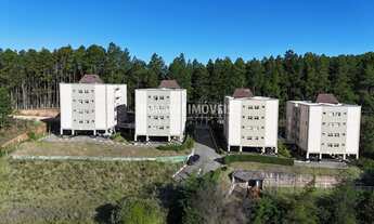 Imagem: 2 dormitórios, 1 banheiros, 1 vaga na garagem