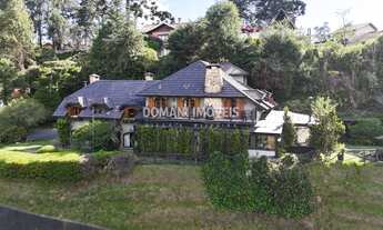 Imagem: 10 dormitórios, 10 suíte, 10 vagas na