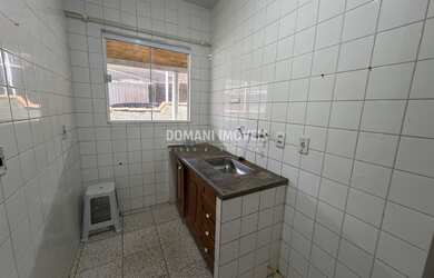 Imagem 10: 3 dormitórios, 1 banheiros, 3 vagas na garagem