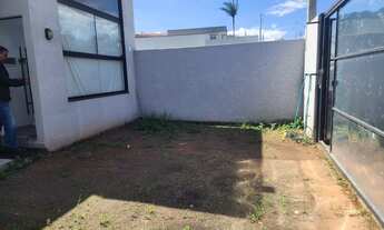 Imagem: Linda casa a venda em Atibaia, abaixo do