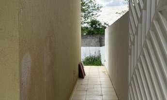 Imagem 2: Casa à venda em Atibaia-SP, Nova Cerejeira: 3 quartos, 1 suíte, 1 sala, 2 banheiros, 2 vag