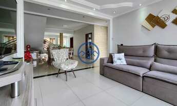 Imagem 2: Sobrado com 5 quartos, sendo 3 suítes