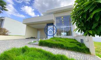 Imagem: Casa com 3 suítes, ar condicionado e central