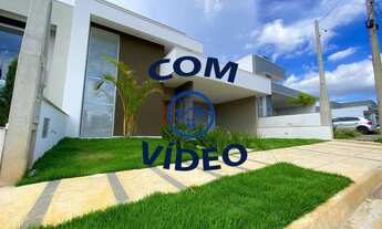 Imagem: Casa com 3 dormitórios e escritório