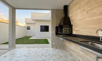 Imagem 3: Casa com 3 suítes e espaço para construção de piscina