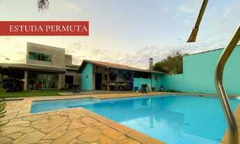 Imagem 1: Chácara com 4 Quartos - Piscina