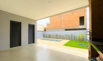 Imagem 2: Sobrado com piscina e móveis planejados