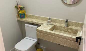 Imagem 4: Sobrado de 230m² com Piscina e Acabamentos Premium!