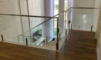 Imagem 7: Sobrado de 230m² com Piscina e Acabamentos Premium!