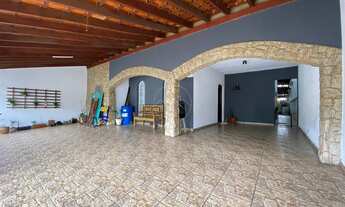 Imagem 1: Casa com 4 dormitórios e muito espaço