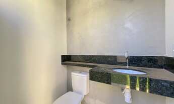 Imagem 3: Casa com suíte com closet e espaço para construção de piscina