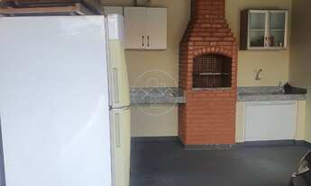 Imagem 4: Casa com terreno enorme