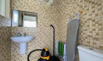 Imagem 4: Sobrado com piscina e móveis planejados