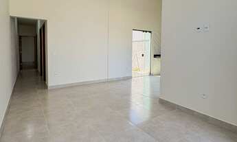 Imagem 3: Casa nova com ótimo acabamento