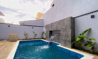 Imagem 2: Sobrado com piscina