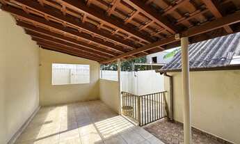 Imagem 7: Casa com três quartos, uma suíte