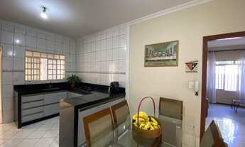 Imagem 4: Casa com 3 Dormitórios 1 suíte e Área Gourmet