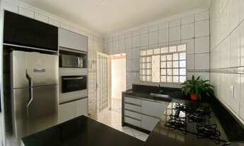 Imagem 5: Casa com 3 Dormitórios 1 suíte e Área Gourmet