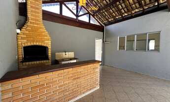 Imagem 4: Casa Térrea de Esquina com Piscina e Área Gourmet