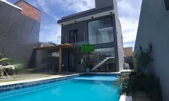 Imagem: Lindo sobrado à venda Massaguaçu, Caraguatatuba-SP