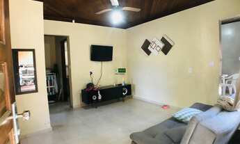 Imagem 3: Compre casa com 2 quartos sendo 1 suíte , piscina e churrasqueira . Praia das palmeiras