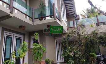 Imagem: Casa com 3 suites, escritório no bairro