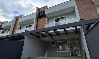 Imagem: Sobrado geminado a venda em condomínio