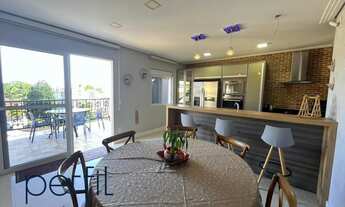 Imagem 6: Sobrado de esquina a venda com quatro suites e piscina no bairro Bom Retiro - Joinville/ S