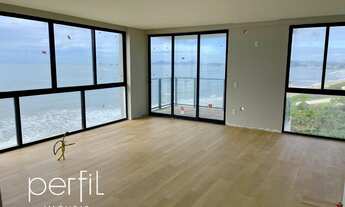 Imagem: Lindo apartamento frente mar, com 111m²