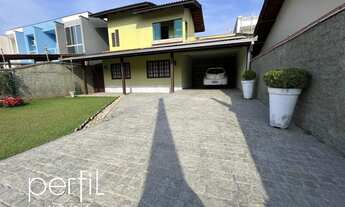 Imagem: Casa Sobrado a venda com tres quartos sendo