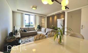 Imagem 2: Sobrado geminado triplex à venda - 2 suítes, sendo 1 com sacada e closet - bairro Costa e