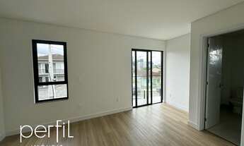 Imagem 5: Sobrado geminado no bairro Bom Retiro, com 3 quartos sendo uma suite e ótima área de fundo