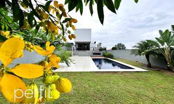 Imagem 5: Imperdível casa à venda em Joinville-SC, bairro Floresta: 3 quartos, 3 suítes, 3 salas, 6