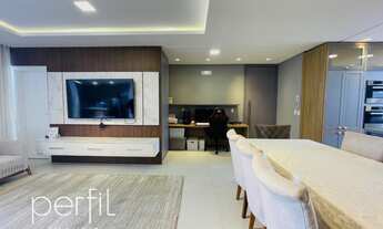 Imagem 3: Cobertura a venda com três suítes e 4 vagas de garagem no bairro Santo Antônio - Joinville