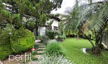 Imagem: Casa à venda em Joinville-SC, bairro Santo