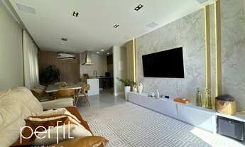 Imagem 2: Casa a venda com 2 quartos sendo 1 suíte no bairro Floresta - Joinville/ SC