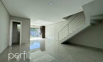 Imagem 3: Geminado a venda com 3 quartos sendo 1 suíte e 2 quartos no bairro América - Joinville/ SC