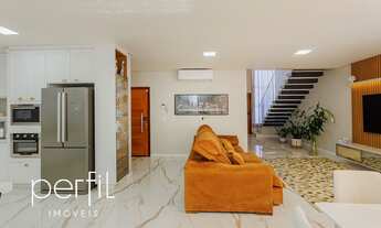 Imagem 4: Casa de Alto Padrão em Condomínio no Saguaçu, Joinville-SC: 3 quartos, 3 suítes, 2 salas