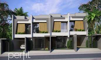 Imagem 2: Sobrado geminado a venda com dois quartos sendo uma suíte no bairro Bom Retiro - Joinville