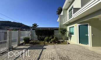 Imagem 2: Casa com 3 quartos sendo 1 suíte com 187,44m2 no Boa Vista - Joinville, SC