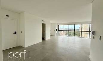 Imagem 2: Apartamento com 3 suítes e 2 vagas de garagem no bairro Atiradores - Joinville, SC