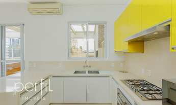 Imagem 2: Cobertura de 334m2 privativos com 3 suítes e sendo 1 delas com closet e 3 vagas no bairro