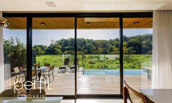 Imagem: Casa com 3 suítes e 2 vagas de garagem