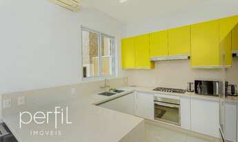 Imagem 3: Cobertura de 334m2 privativos com 3 suítes e sendo 1 delas com closet e 3 vagas no bairro