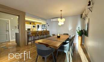 Imagem 4: Apartamento com 4 dormitórios sendo 1 suíte master e 2 vagas de garagem no bairro Atirador