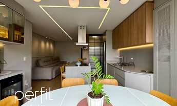 Imagem 2: Apartamento 1 suíte + 2 dormitórios porteira fechada e 1 vaga de garagem no bairro Costa e