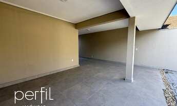 Imagem 7: Casa plana com 3 dormitórios sendo 1 suíte e 5 vagas de garagem no bairro Floresta - Joinv